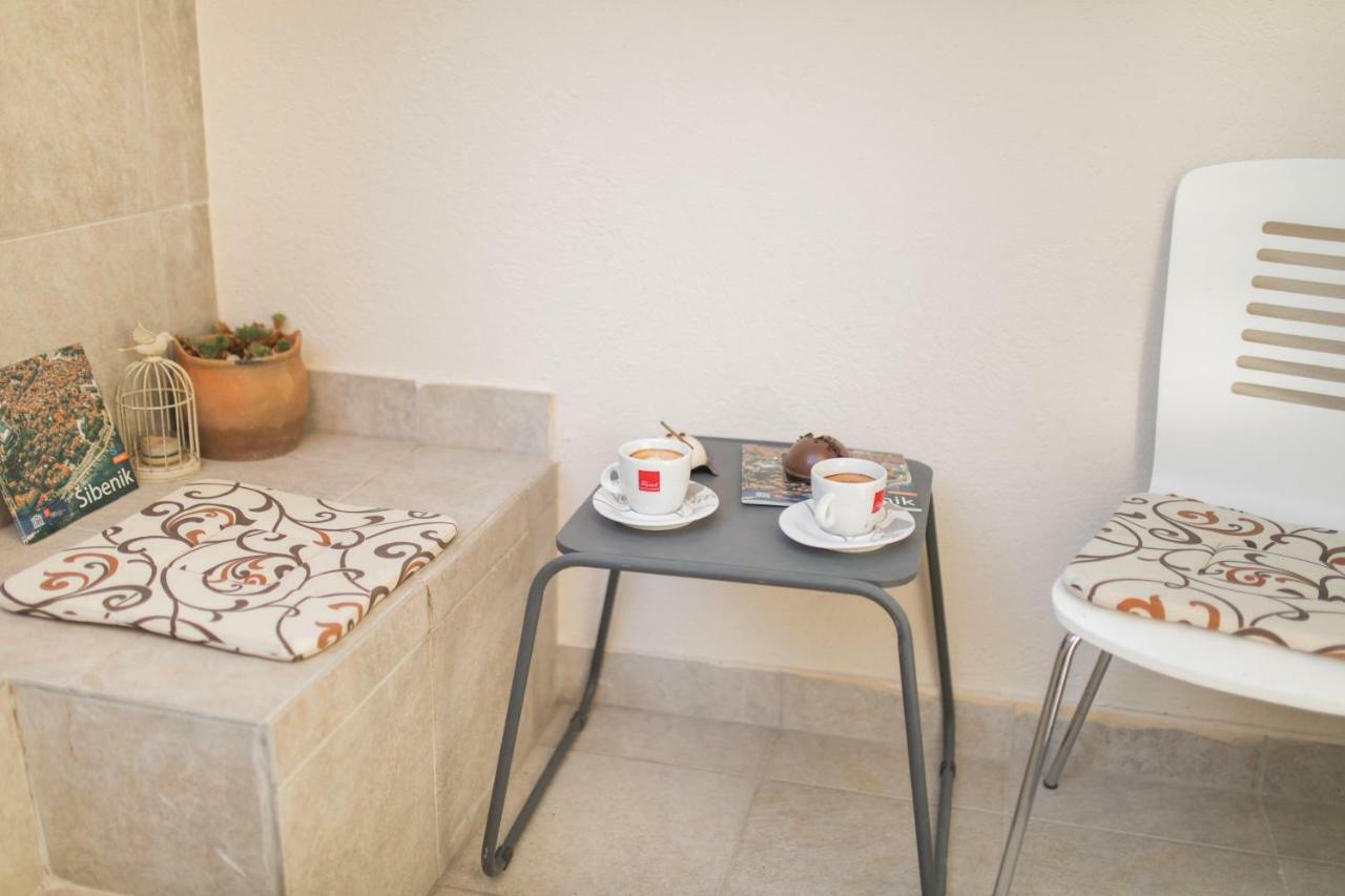 Aurum Apartment Sibenik Bagian luar foto