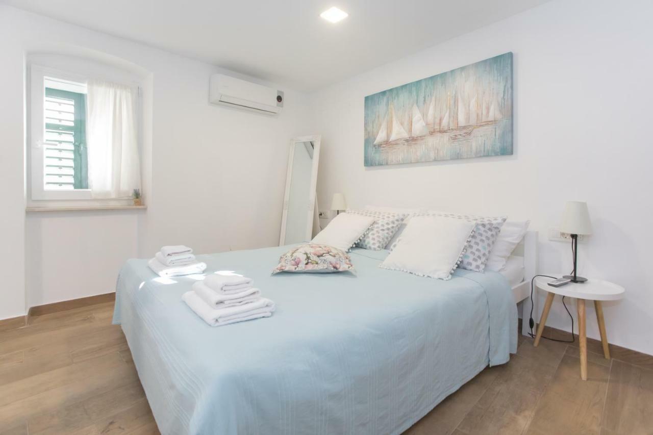 Aurum Apartment Sibenik Bagian luar foto